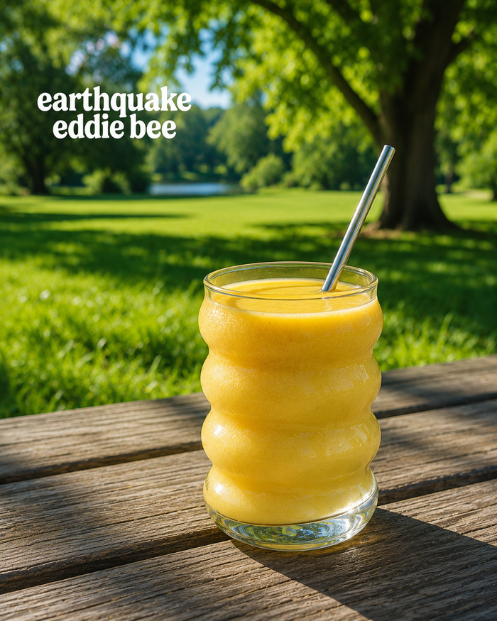 Pineapple Pizzaz Smoothie Recipe | Earthquake Eddie Bee